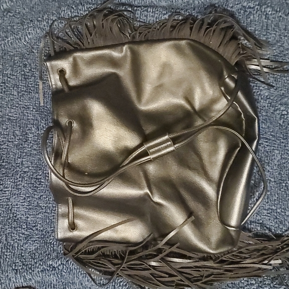 Back pack - Picture 3 of 3